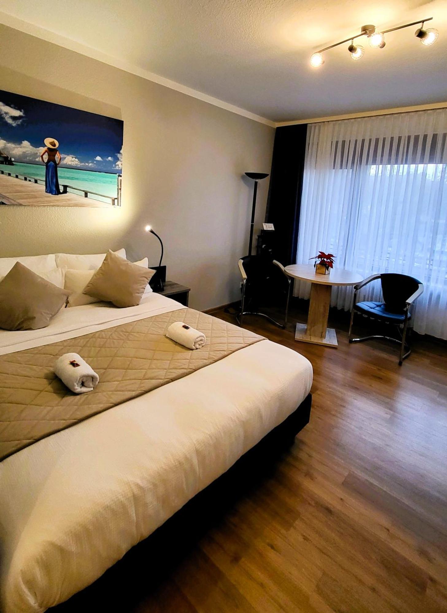 Apartment Mit Balkon Am Rhein Koblenz  Eksteriør billede